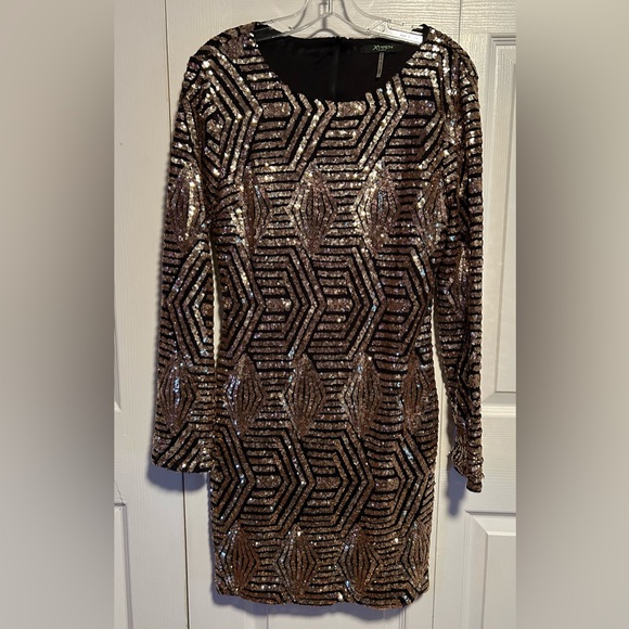 💕 XTAREN dress - Picture 1 of 5